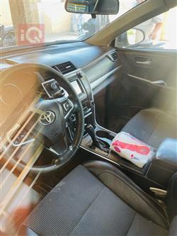 تۆیۆتا کامری